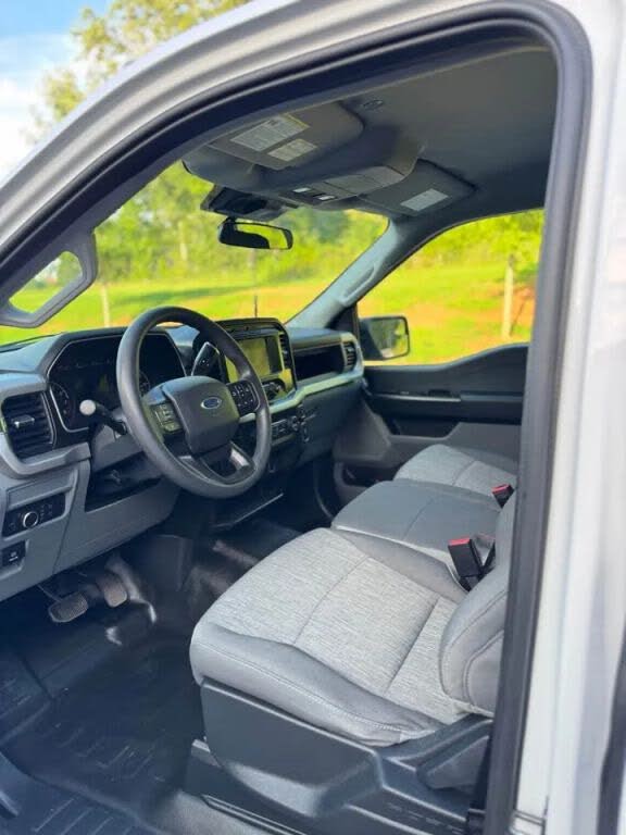 Ford F-150 XL Super Crew (2022) - Gasoline