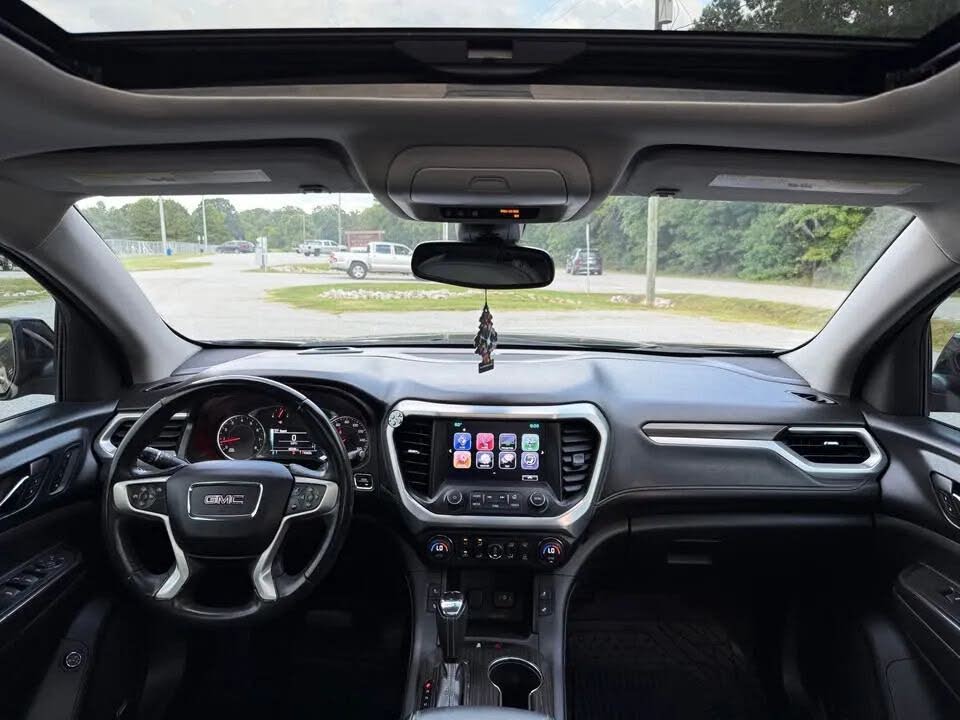 GMC Acadia SLT-2 (2017) - Gasoline
