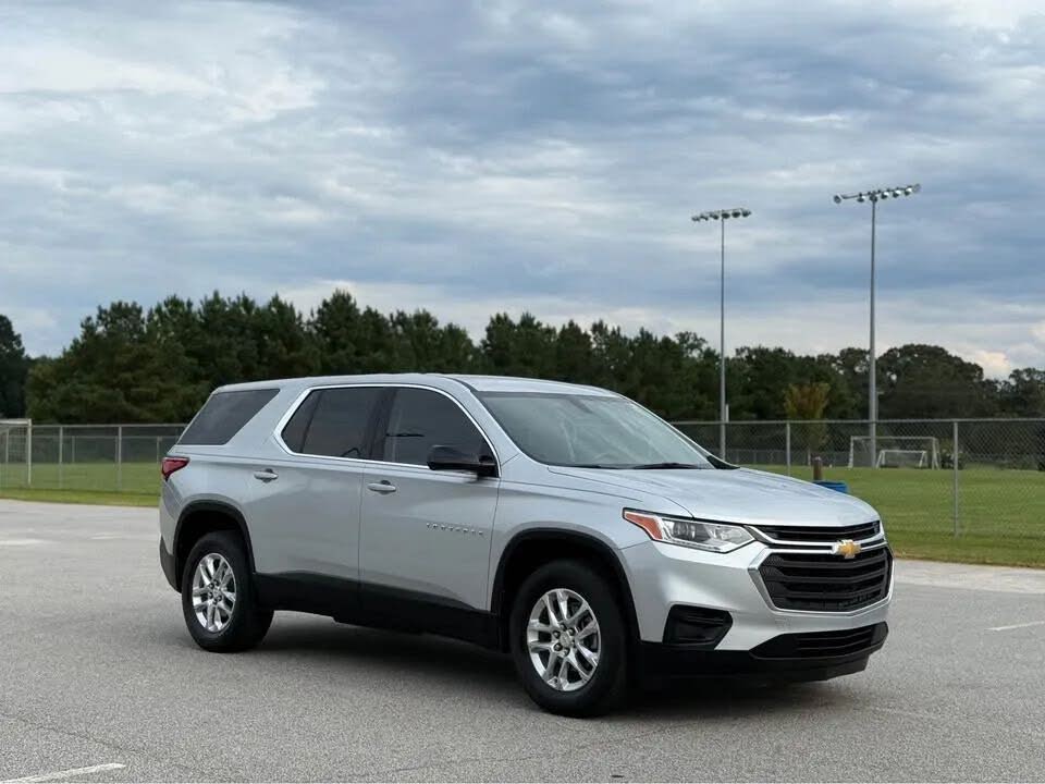 Chevrolet Traverse LS (2019) - Gasoline