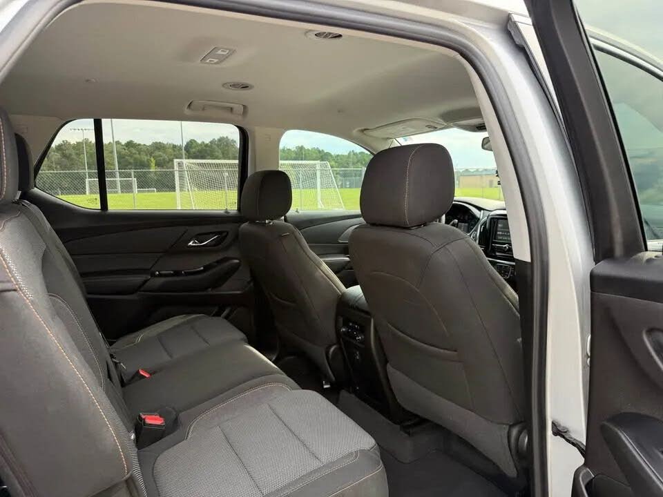 Chevrolet Traverse LS (2019) - Gasoline