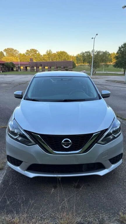 Nissan Sentra S (2019) - Gasoline