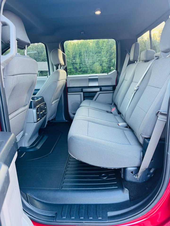 Ford F150 SuperCrew Cab XLT (2018) - Gasoline
