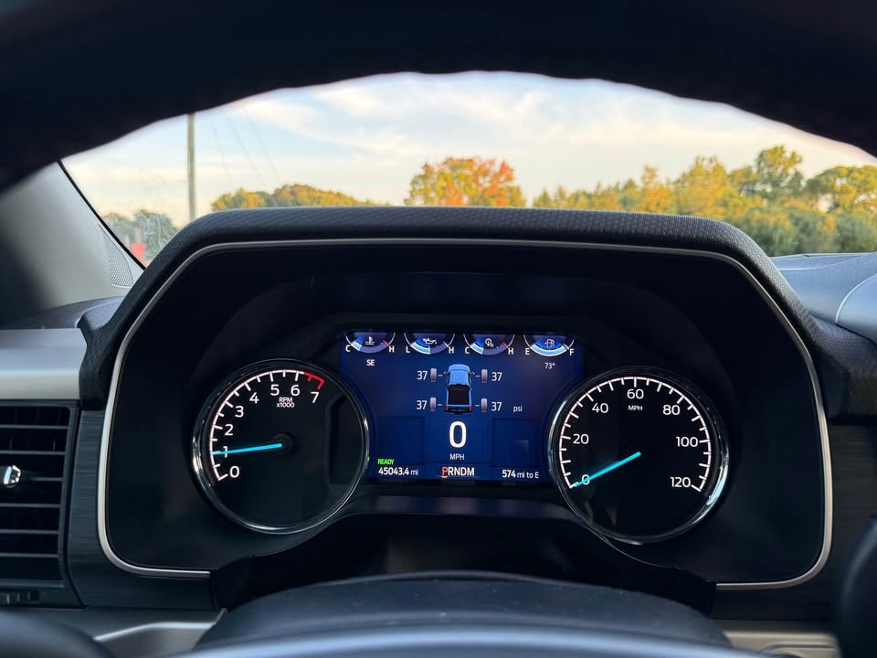 Ford F150 SuperCrew Cab XLT (2021) - Hybrid