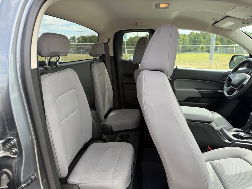 Chevrolet Colorado LS (2020) - Gasoline