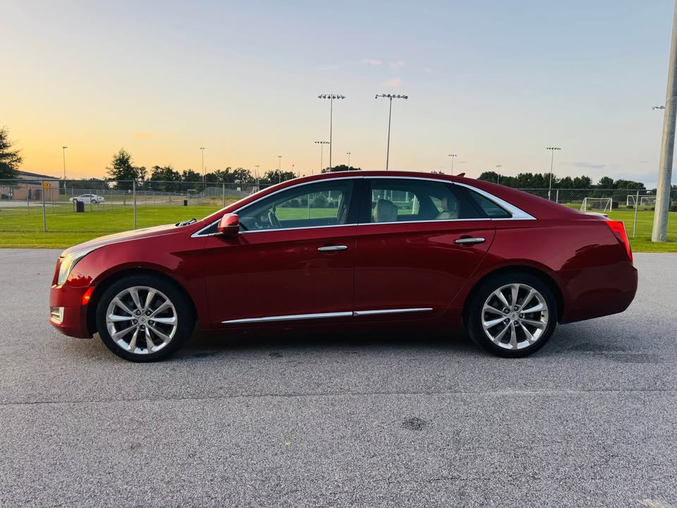 Cadillac XTS Premium Collection (2013) - Gasoline