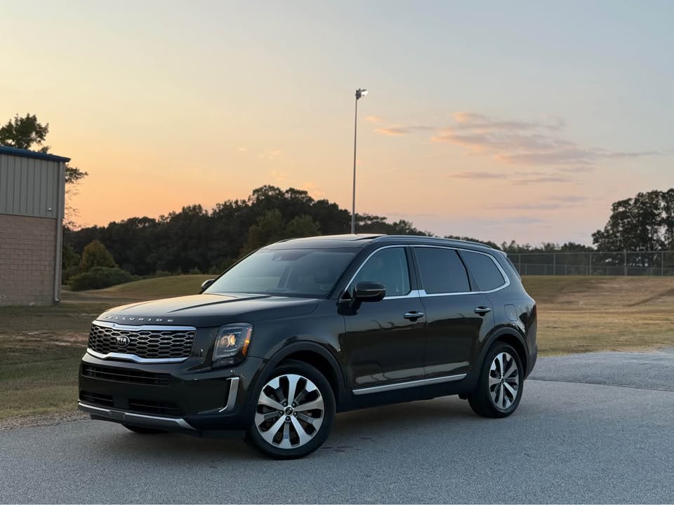 Kia Telluride S