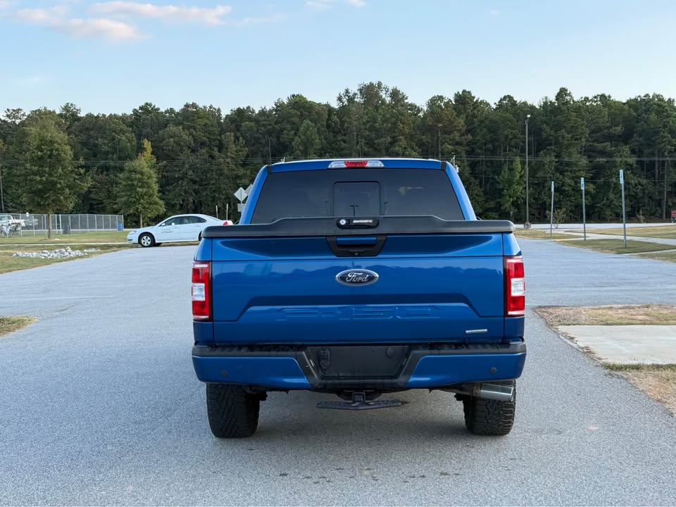 Ford F150 SuperCrew Cab XLT (2018) - Gasoline