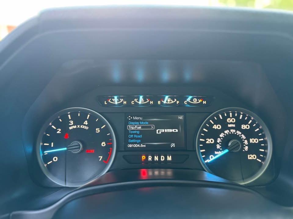 Ford F150 SuperCrew Cab XLT (2018) - Gasoline