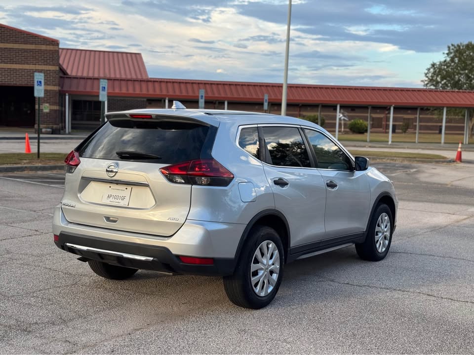 Nissan Rogue S (2020) - Gasoline