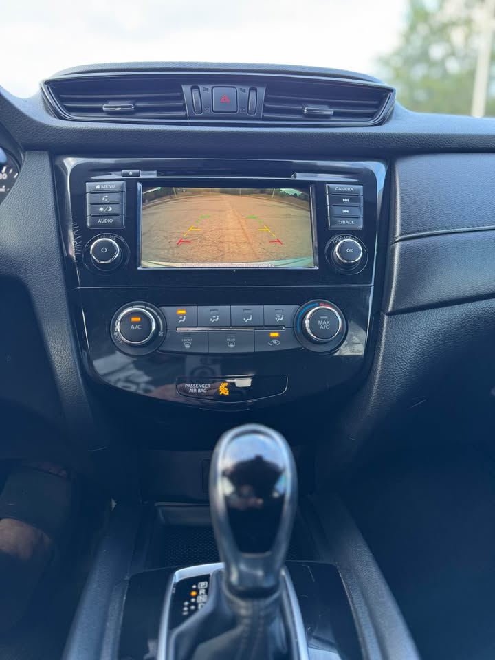 Nissan Rogue S (2020) - Gasoline